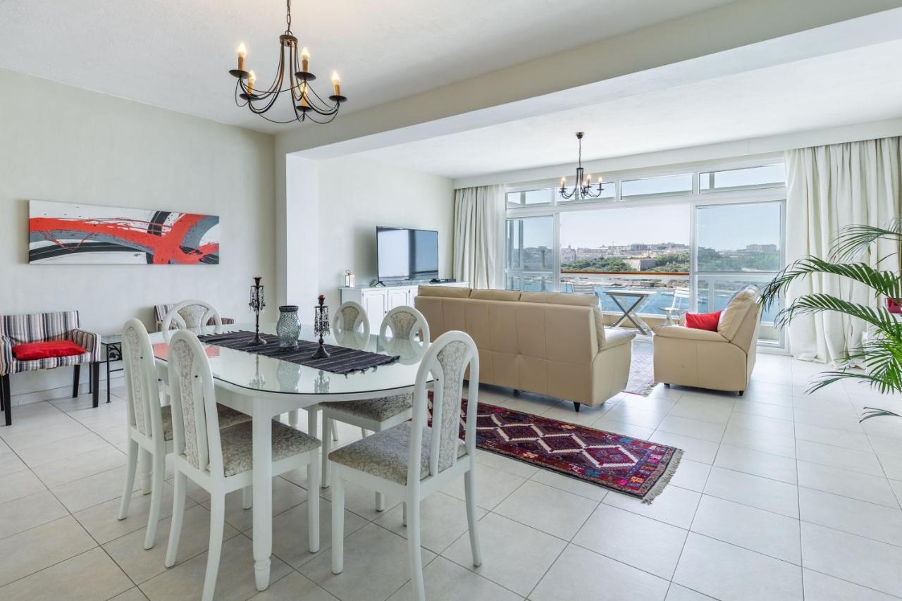 Stunning - Seafront 3-Bedroom 6Th Floor Sliema Ngoại thất bức ảnh